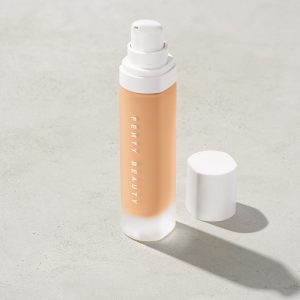 Pro Filt'r Soft Matte Longwear Foundation — #220
