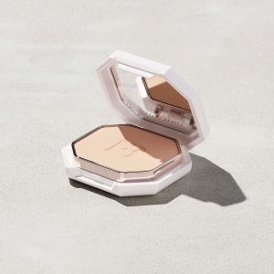 Pro Filt'r Soft Matte Powder Foundation — #140