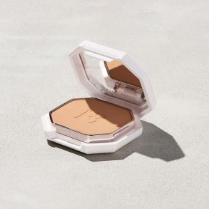 Pro Filt'r Soft Matte Powder Foundation — #250