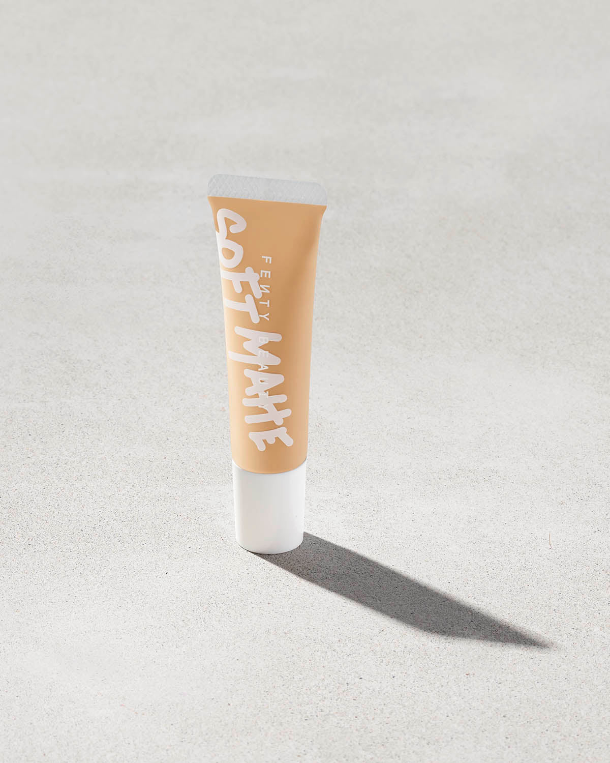 Pro Filt'r Soft Matte Longwear Foundation — #220 - Image 12