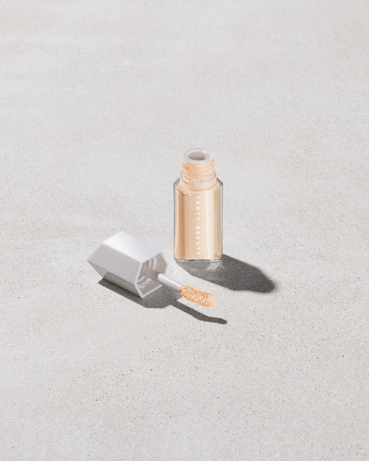 We're Even Hydrating Longwear Concealer — 220W - Image 12