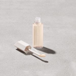 We're Even Hydrating Longwear Concealer — 110W