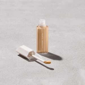 We're Even Hydrating Longwear Concealer — 235W
