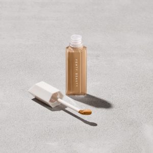 We're Even Hydrating Longwear Concealer — 295W