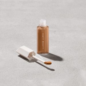 We're Even Hydrating Longwear Concealer — 335W