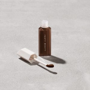 We're Even Hydrating Longwear Concealer — 490N
