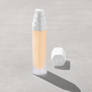 Soft'lit Naturally Luminous Longwear Foundation — 140