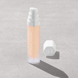 Soft'lit Naturally Luminous Longwear Foundation — 160
