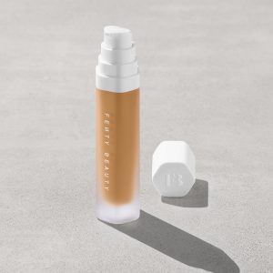 Soft'lit Naturally Luminous Longwear Foundation — 335