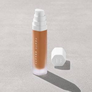 Soft'lit Naturally Luminous Longwear Foundation — 370