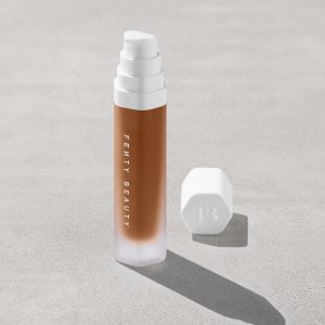 Soft'lit Naturally Luminous Longwear Foundation — 470