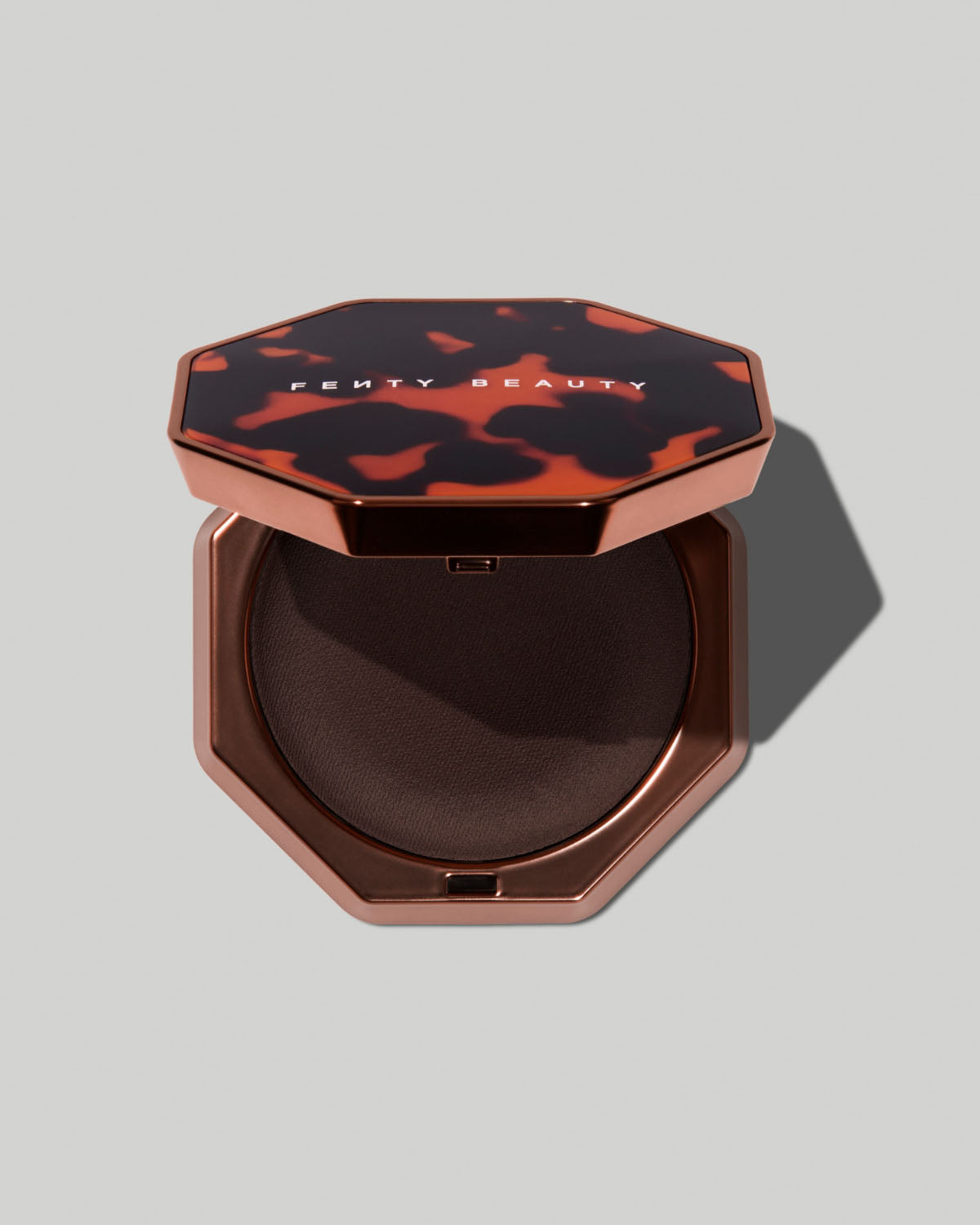 Sun Stalk'r Soufflé Pressed Mousse Cream Bronzer — Hot Fudge