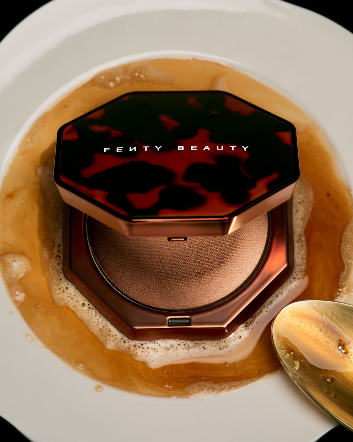 Sun Stalk'r Soufflé Pressed Mousse Cream Bronzer — Brown Butt'r - Image 15